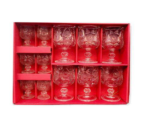 Set 12 pahare cu picior din sticla transparenta 150ml si 50ml
