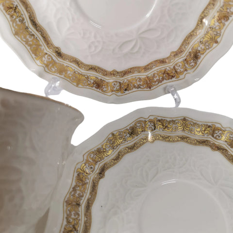 Set 2 cesti pentru cafea sau ceai, Malooki Luxury,model in relief, margine aurie