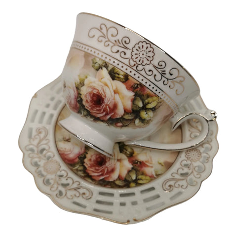 Set 2 cesti pentru cafea sau ceai cu farfurioare, Malooki Luxury Collection